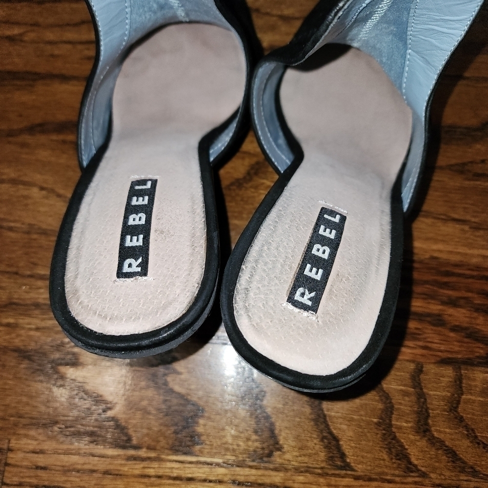 Rebel Wilson Rhythm and blues Ava chunky heeled mules size 10wide - Picture 8 of 9